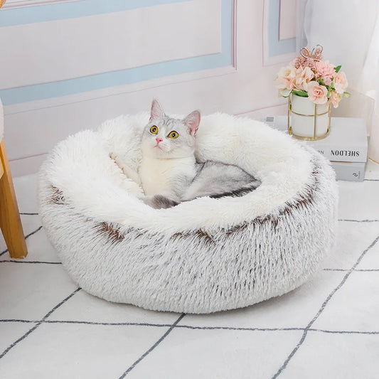 Long Plush Round Cat Bed | Comfy & Fashionable Nap Spot for Cats